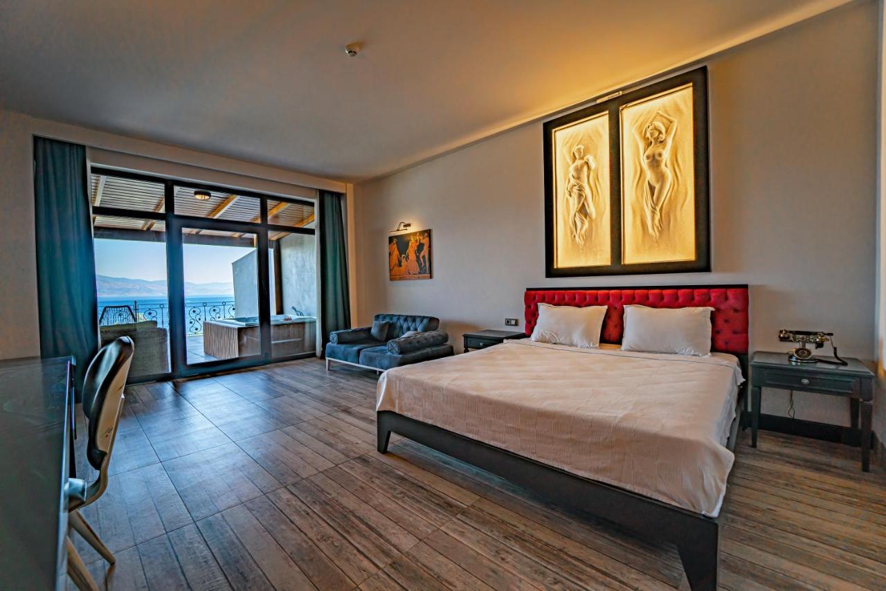Assos Dionysos Special Class Hotel Adults Only 12 Years Eksteriør billede